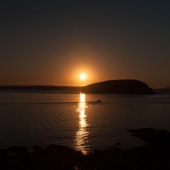Bar Harbor Inn - Sunrise from our room - Hotels Near Me - Bar Harbor, Maine Bar Harbor Inn - Sunrise from our room - Hotels Near Me - Bar Harbor, Maine