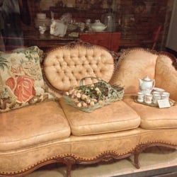 Paris Market Antiques