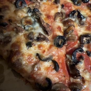 Ricco's Pizza - Pizza Near Me - Bell, California Ricco's Pizza - Pizza Near Me - Bell, California