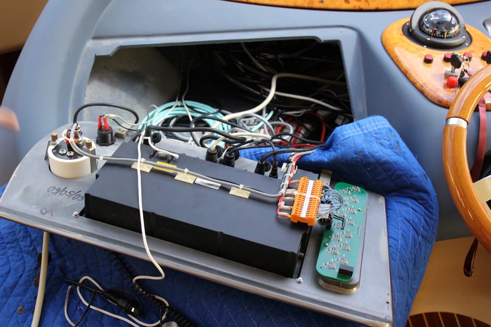 STARLIGHT MARINE ELECTRONICS Updated August 2024 34 Photos 2019