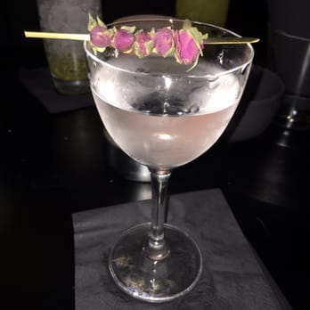 Noir W1 - Henry Rose cocktail (beautiful but lethal) - Cocktail Bars Near Me - London, XGL