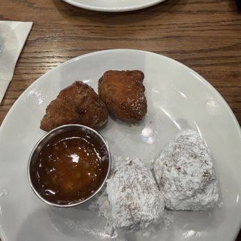 Another Broken Egg Cafe - Beignets - Breakfast & Brunch Near Me - Concord, North Carolina