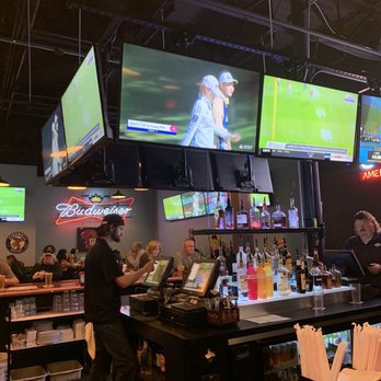 Garzelli's Pub & Pizza - the bar and televisions - Pizza Near Me - Erlanger, Kentucky Garzelli's Pub & Pizza - the bar and televisions - Pizza Near Me - Erlanger, Kentucky
