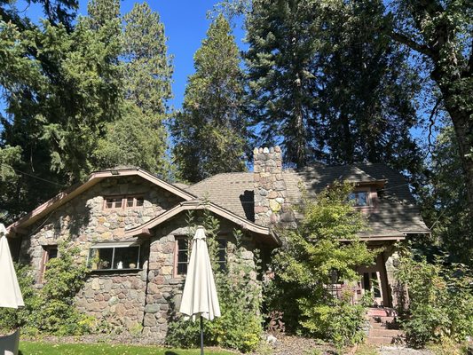 Strawberry Valley Inn by null
