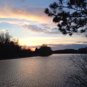 Hoyt Lake Row Boats - Hoyt Lake - Boat Charters Near Me Hoyt Lake Row Boats - Hoyt Lake - Boat Charters Near Me