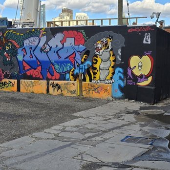 Graffiti Alley - Public Art Near Me - Toronto, Ontario Graffiti Alley - Public Art Near Me - Toronto, Ontario