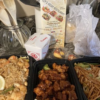 Jin’s Asian garden - Shrimp pad Thai, General Tso, Veggie Lomein - Restaurants Near Me - Schroon Lake, New York Jin’s Asian garden - Shrimp pad Thai, General Tso, Veggie Lomein - Restaurants Near Me - Schroon Lake, New York