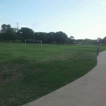 Fish Creek Linear Park - Parks Near Me - Grand Prairie, Texas