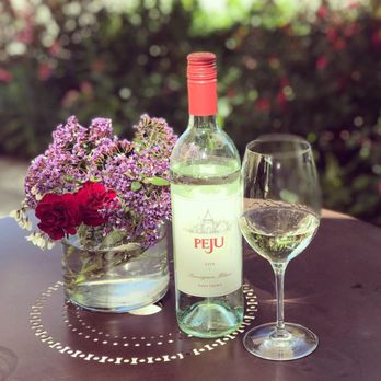 Peju Winery - Sauvignon Blanc - Wine Tasting Room Near Me - Rutherford, California Peju Winery - Sauvignon Blanc - Wine Tasting Room Near Me - Rutherford, California