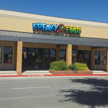 Freaky Findz - Gift Shops Near Me - New Braunfels, Texas