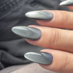 Kosmo Nails Boutique - Builder gel, cat eye color