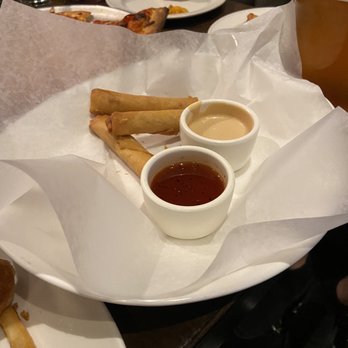 Yard House - Moo Shu Egg Rolls - New American Near Me - San Jose, California