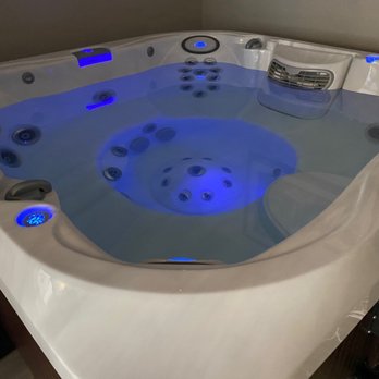 Dolce Vita Day Spa - Jacuzzi - Day Spas Near Me - Westmont, Illinois Dolce Vita Day Spa - Jacuzzi - Day Spas Near Me - Westmont, Illinois