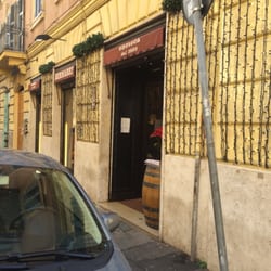 Bernabei Liquori - L'ingresso.