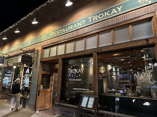 Trokay by null