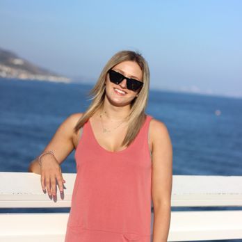 Beach Bunz Tanning - Taking on Malibu - Spray Tanning Near Me Beach Bunz Tanning - Taking on Malibu - Spray Tanning Near Me