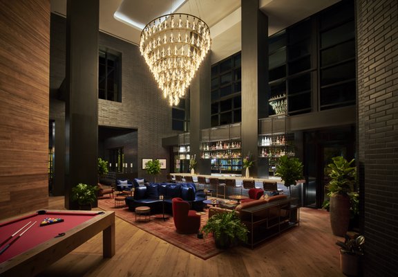 Commons Club by null