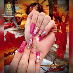 Royale' Nails Spa - Cumming