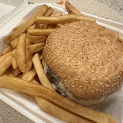 Famous Buffalo Wings & Things - Cheeseburger Sandwich