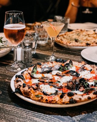 Pizza Antica by null