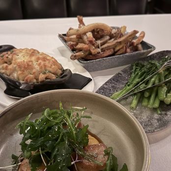 Vintage Chophouse and Tavern - Steakhouses Near Me - Calgary, Alberta Vintage Chophouse and Tavern - Steakhouses Near Me - Calgary, Alberta