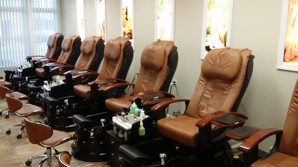 DIVA NAIL AND SPA Updated October 2024 31 Photos & 42 Reviews 286 South Ave, Fanwood, New