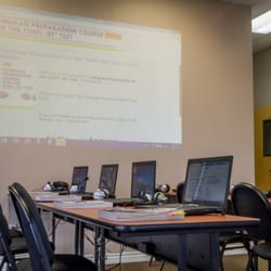 POLY Languages Institute at Pasadena - TOEFL class at Poly. 2016