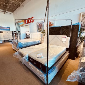 Rooms To Go - Colonial - Furniture Stores Near Me - Orlando, Florida
