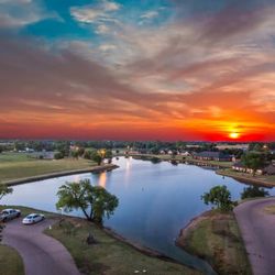 Golden Oaks Village - Sunrise over the Lake