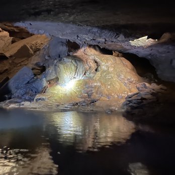 Lost River Cave - Boat Tours Near Me - Bowling Green, Kentucky Lost River Cave - Boat Tours Near Me - Bowling Green, Kentucky