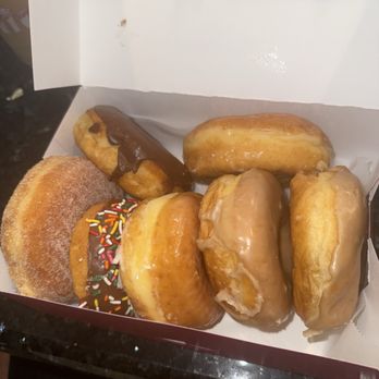 Allstar Donuts - Donuts Near Me - Walnut Creek, California