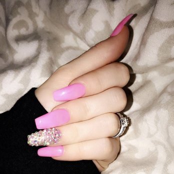 Avalon Nails - Nail Salons Near Me - Garland, Texas