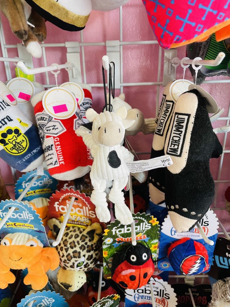 Woof Gang Bakery & Grooming Heathrow Image