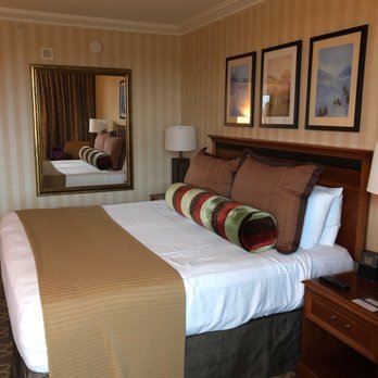 Omni Interlocken Hotel - Kind bed - Hotels Near Me - Broomfield, Colorado