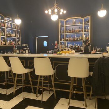 VIM Dining & Desserts - Beautiful bar - New American Near Me - Santa Cruz, California