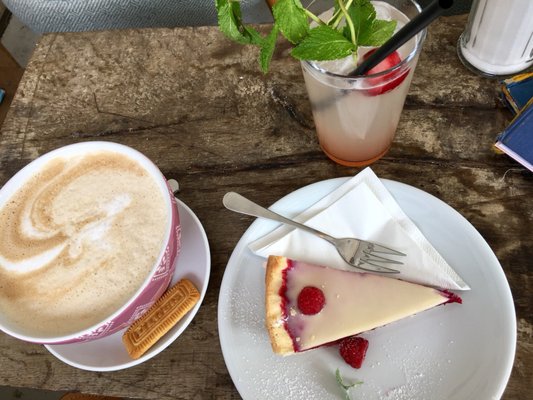 Café LIVRES by null