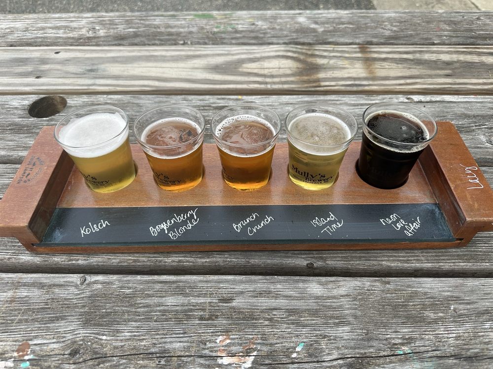 Mully's Brewery Logo