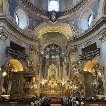 Peterskirche - Church interior - Churches Near Me - Vienna, 9