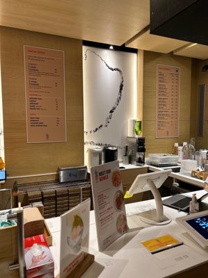 MakiMaki Sushi - Central Park South by null