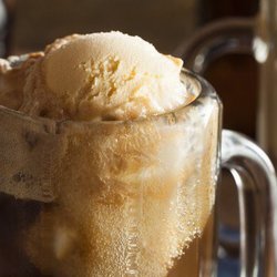 Silvermoon Lounge And Steakhouse - Adult Root Beer Floats? Yes Please!