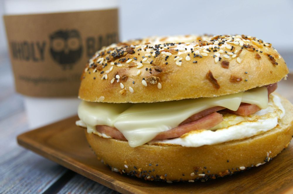 Wholy Bagel