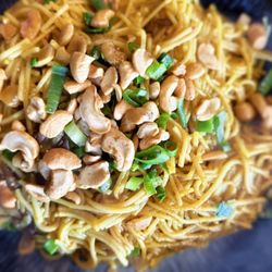 Juicy Brew - SINGAPORE NOODLES