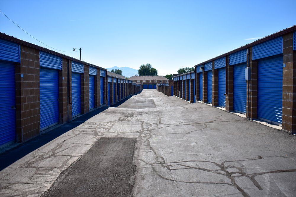 STORNLOCK SELF STORAGE Updated August 2024 11 Photos 3410 S Redwood Rd, West Valley City