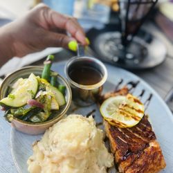 Iron Rail Pub & Grill - Salmon