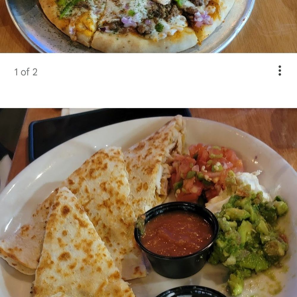 Big Al's Down The Hatch - Pizza and chicken quesadilla - Sports Bars Near Me - Waxahachie, Texas Big Al's Down The Hatch - Pizza and chicken quesadilla - Sports Bars Near Me - Waxahachie, Texas