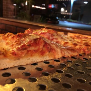 Gianni's Pizza - Italian Near Me - Monterey, California