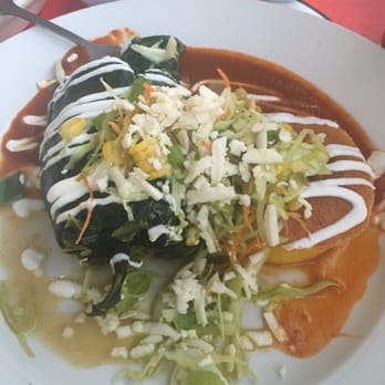 El Alma - The spinach actually makes the shrimp and crab relleno look like a chili! This takes true skill and I very much appreciated it! - Mexican Near Me - Austin, Texas El Alma - The spinach actually makes the shrimp and crab relleno look like a chili! This takes true skill and I very much appreciated it! - Mexican Near Me - Austin, Texas
