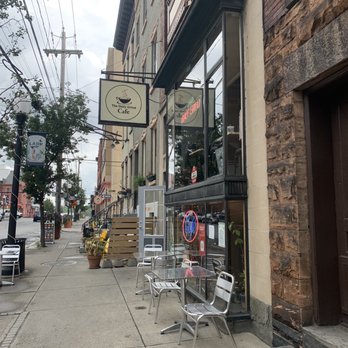 Daily Grind - Outside street view - Coffee & Tea Near Me - Albany, New York