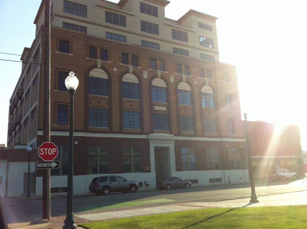 WACO LOFT LIVING Updated August 2024 219 S 4th St, Waco, Texas