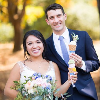 Sugar Mama Desserts - Renisa even color coordinated the ice cream cone with my bouquet ;) - Ice Cream & Frozen Yogurt Near Me - Milpitas, California